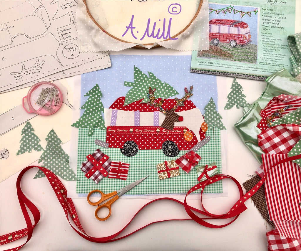 Santavan Sewing Kit