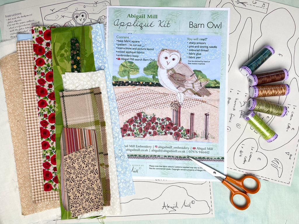 Barn Owl Sewing kit