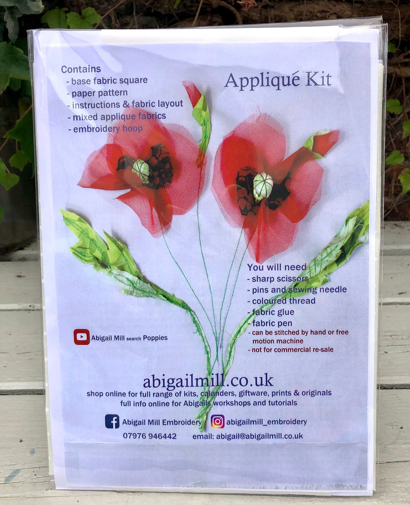 Poppies Sewing Kit